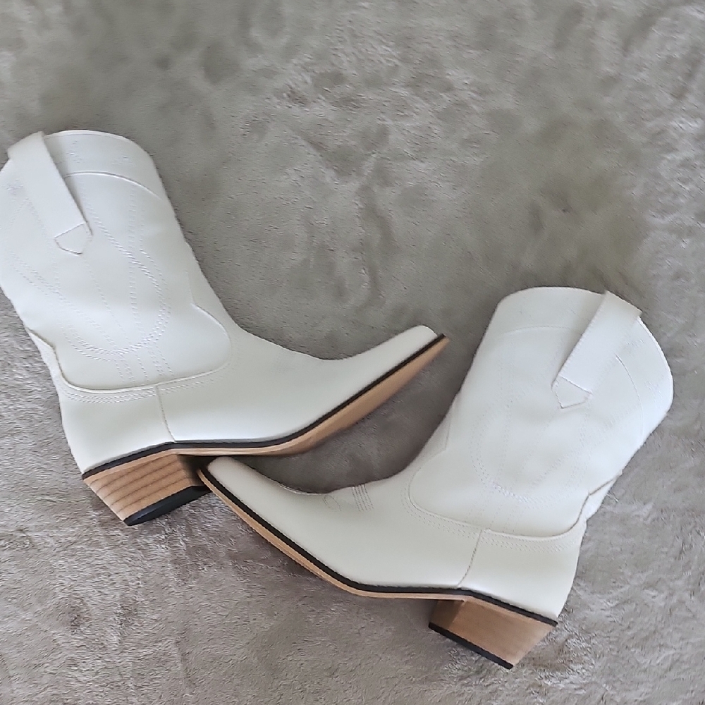 White Women's Western Cowboy Boots